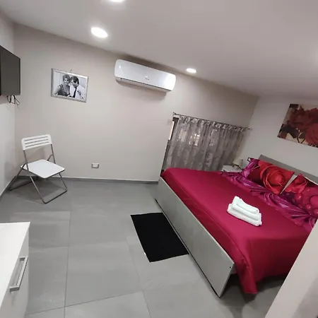 Gio Bed & Breakfast *