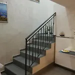Gio נאפולי