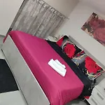 לינה וארוחת בוקר Gio